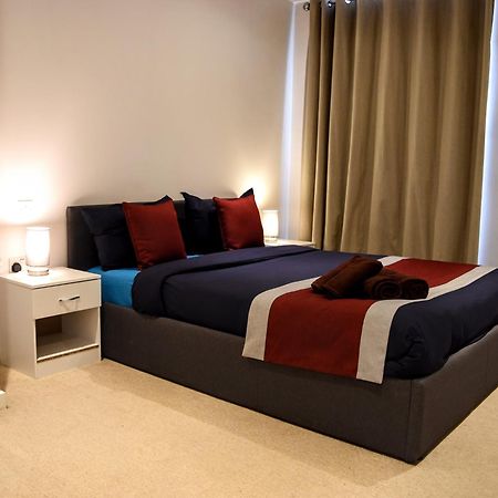Modern London Apartment Near Greenwich - Rooftop City View Экстерьер фото