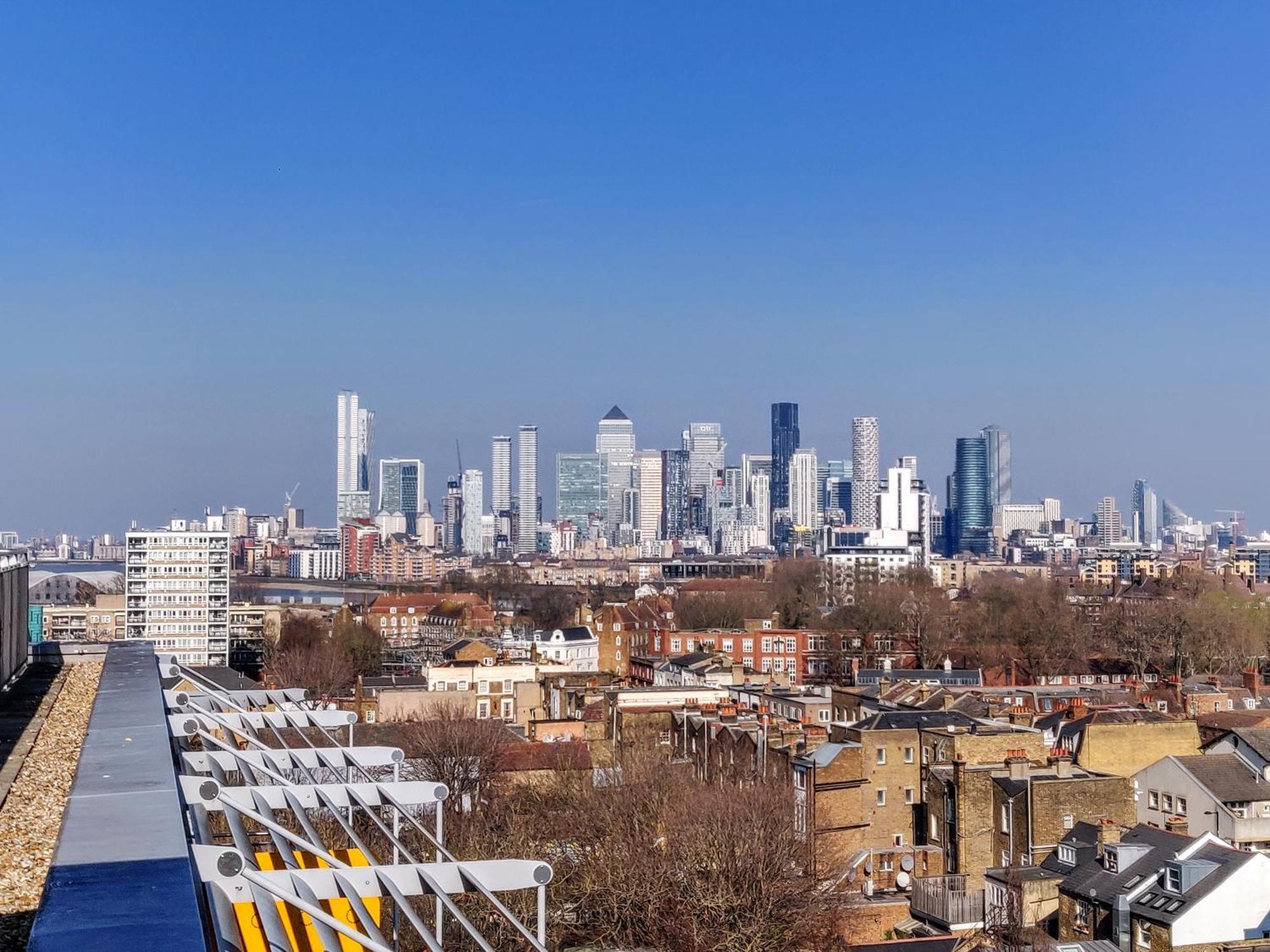 Modern London Apartment Near Greenwich - Rooftop City View Экстерьер фото