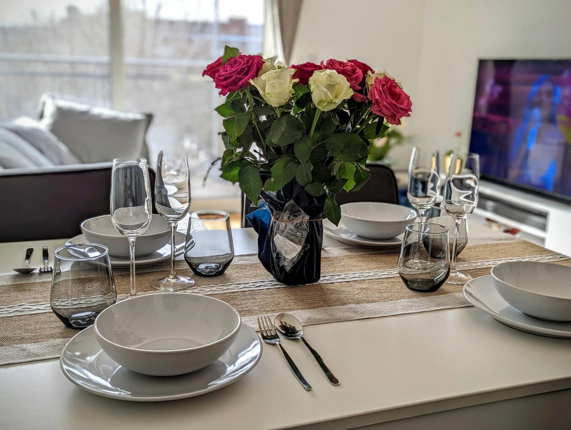 Modern London Apartment Near Greenwich - Rooftop City View Экстерьер фото